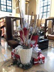 Custom-Commercial-Holiday-Decor-San-Diego-2018-4